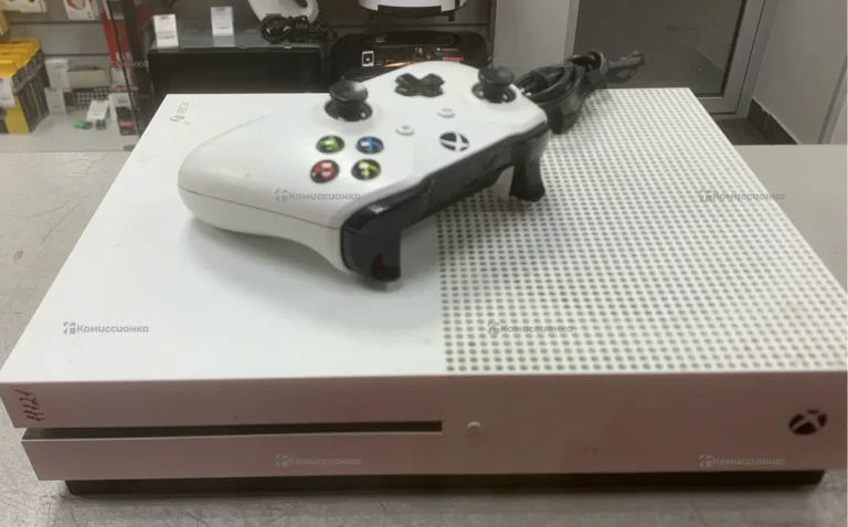 Приставка Xbox One S 1 ТБ