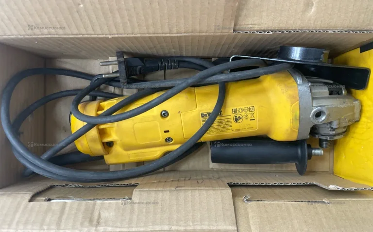 УШМ dewalt DWE4205