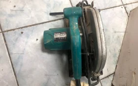 Дисковая пила Makita 5704 R