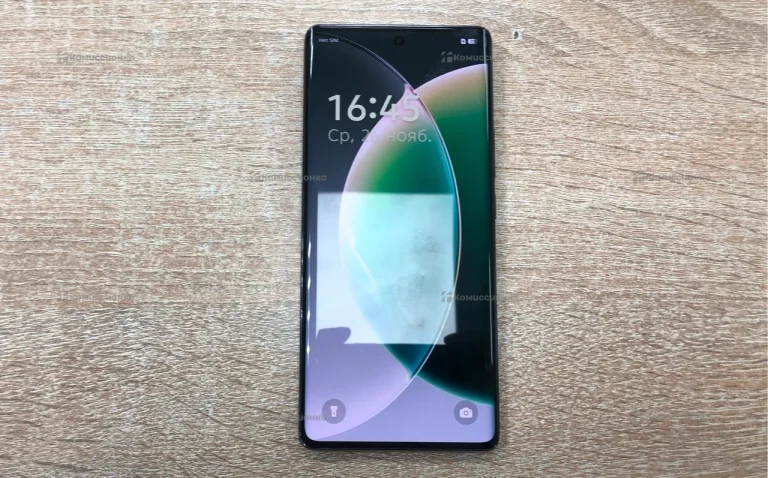 Tecno Camon 30S Pro 8/256 ГБ