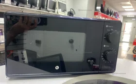 Микроволновая печь Hi m020b03