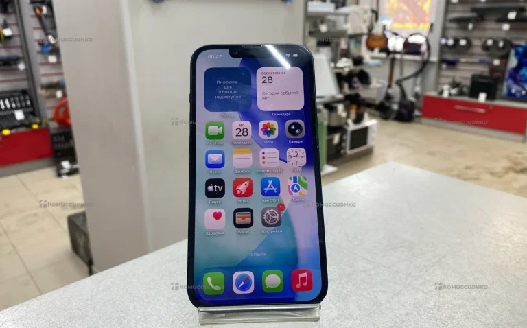 Apple iPhone 14 6/128 ГБ