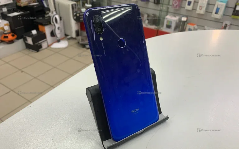 Xiaomi Redmi 7 3/64 ГБ