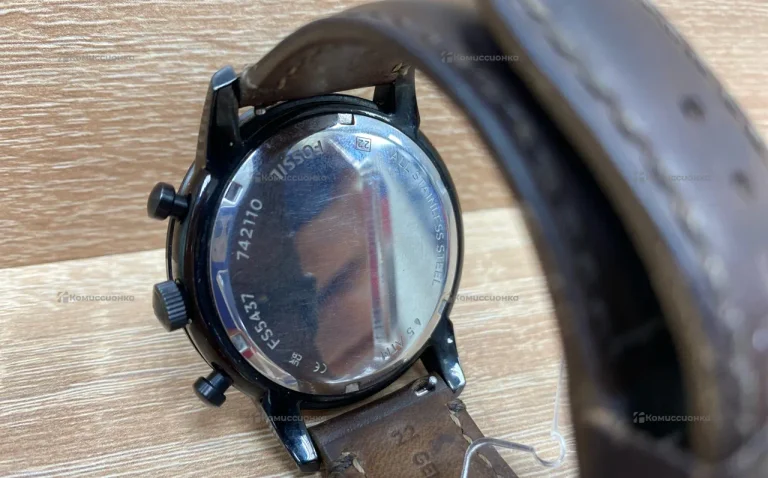 Часы  FOSSIL FS5437