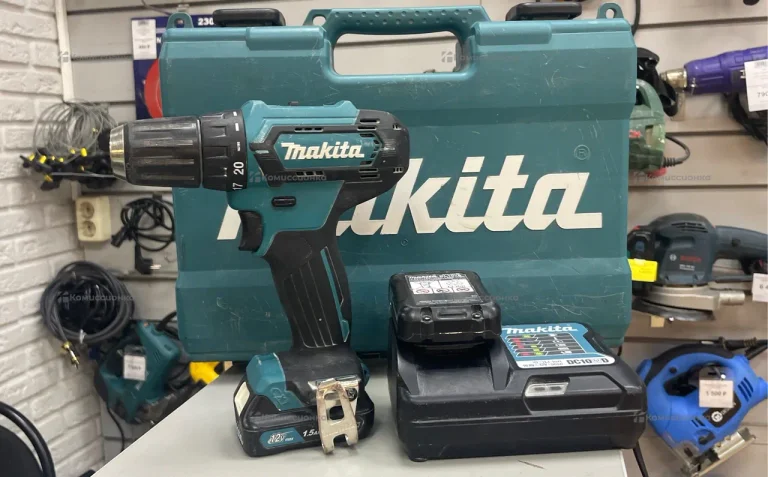 Аккумуляторный Дрель шруповерт makita DF333D