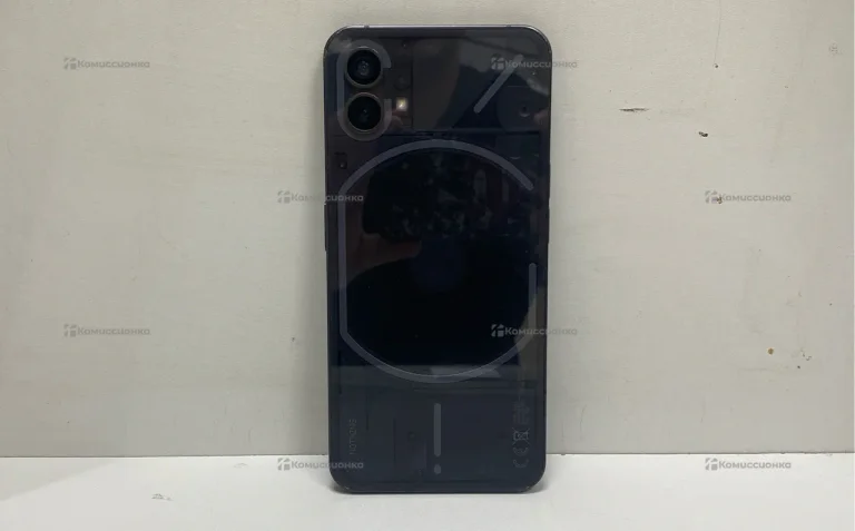 Nothing Phone (1) 8/256 ГБ