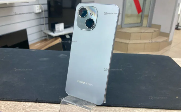 Tecno Spark 40C 8/128 ГБ