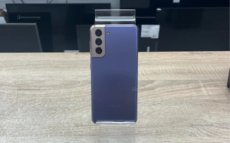 Samsung Galaxy S21 8/128 ГБ