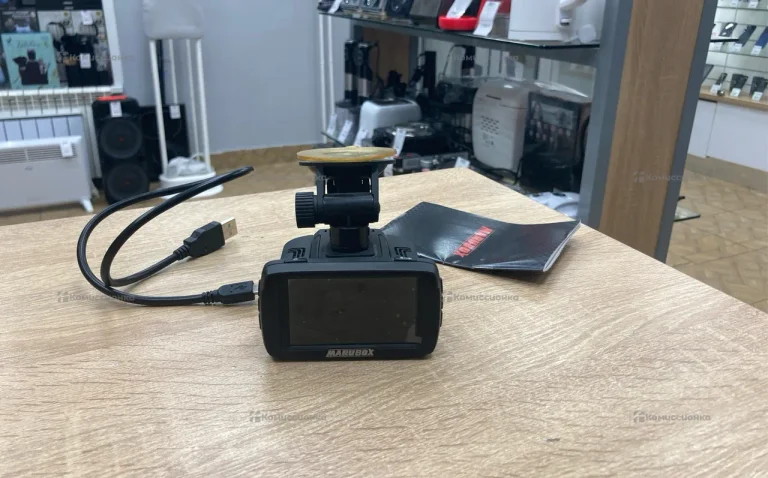 Видеорегистратор  Marubox M600R