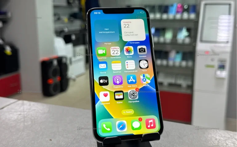 Apple iPhone X 3/256 ГБ