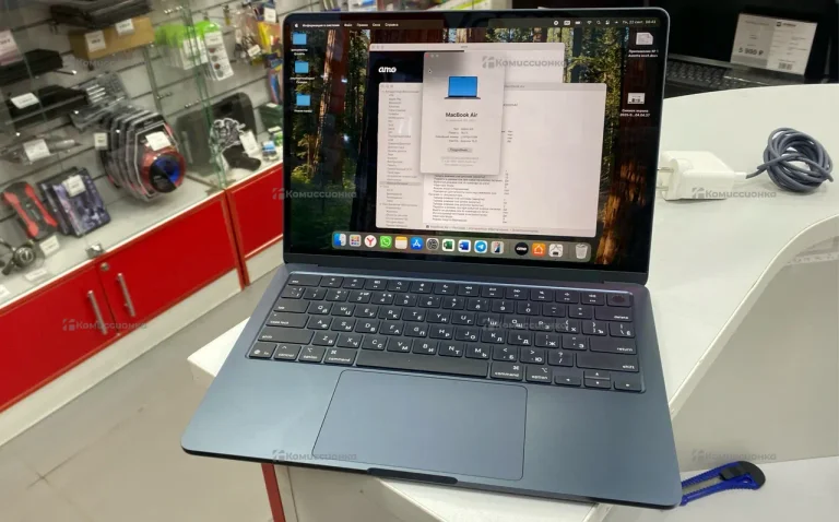MacBook Air M4