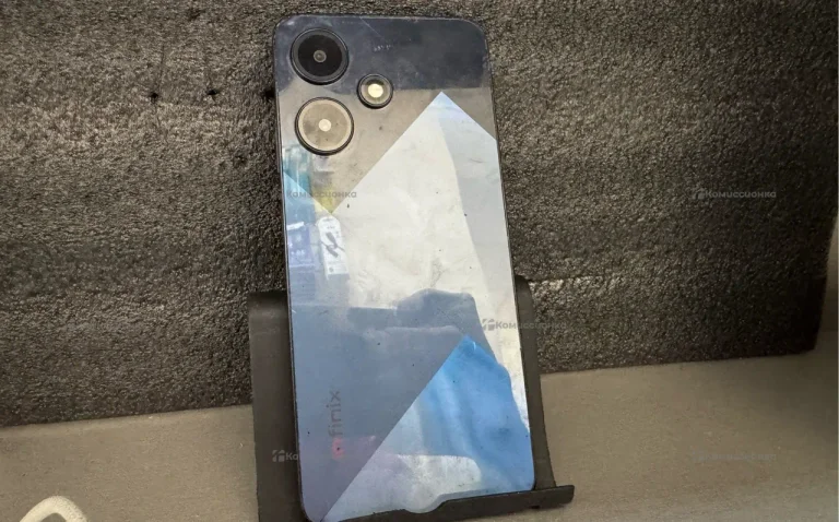 Infinix Hot 30i 4/128 ГБ