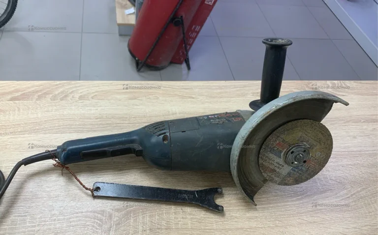 УШМ Bosch Professional GWS 22-230