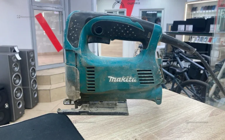 Электролобзик makita 4327