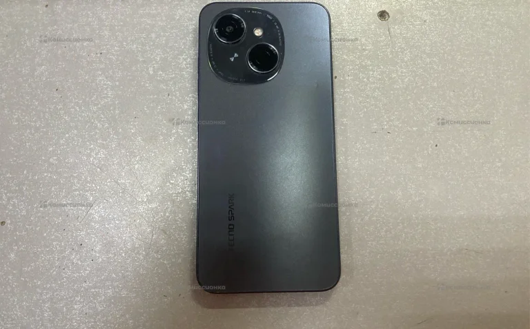 Tecno Spark Go 1 3/64 ГБ