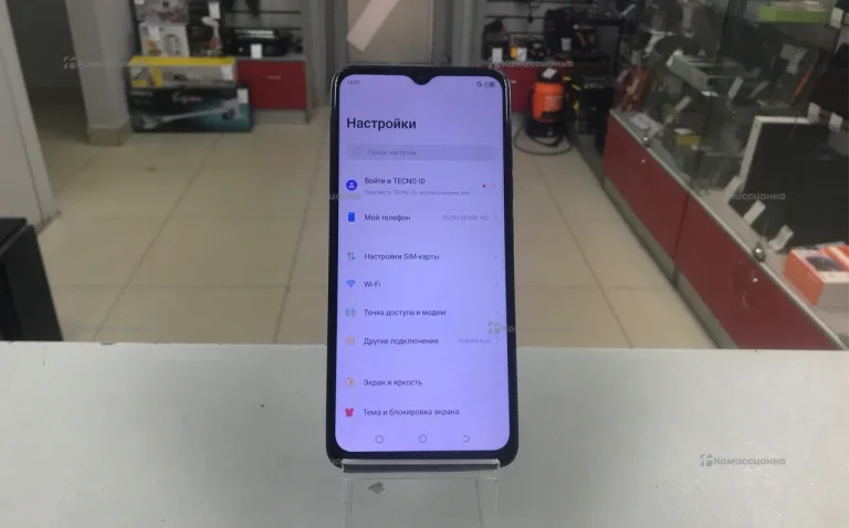 Tecno Spark 10C 4/64 ГБ