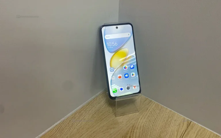 Tecno Spark Go 1 4/64 ГБ