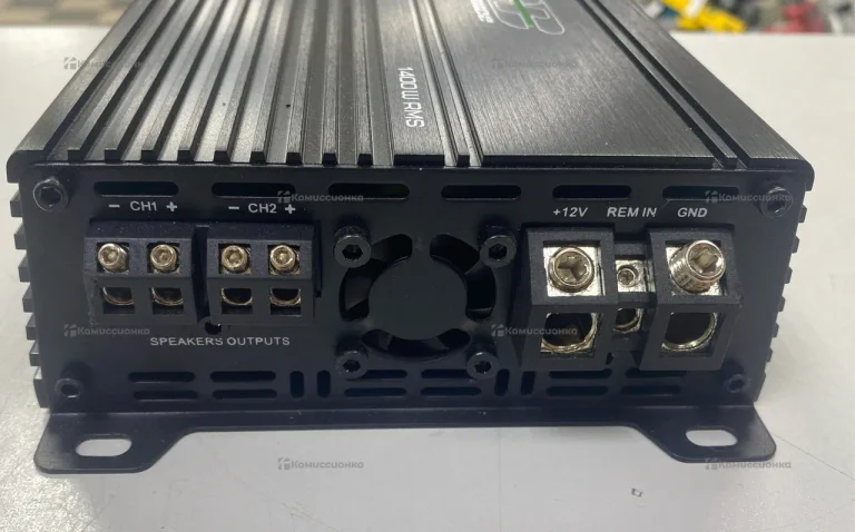 Усилитель  Deaf Bonce Atom 700.2 Pro