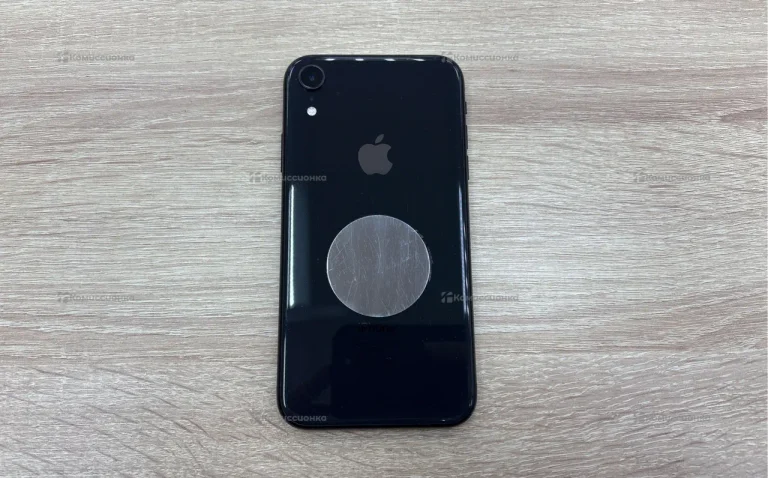 Apple iPhone XR 3/64 ГБ