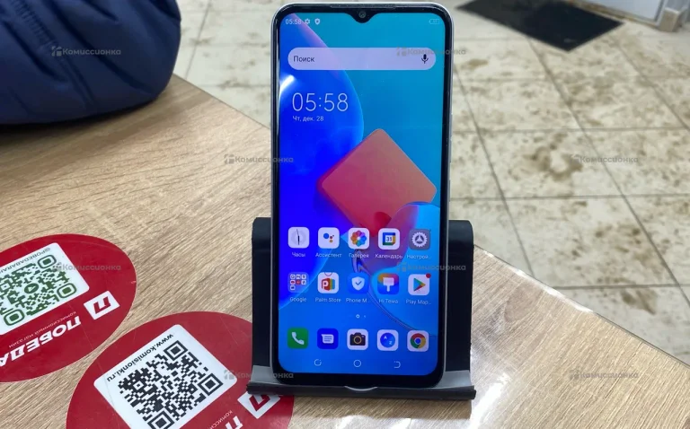 Tecno Spark 8C 4/64 ГБ