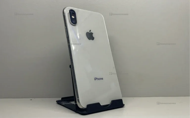Apple iPhone XS 4/64 ГБ