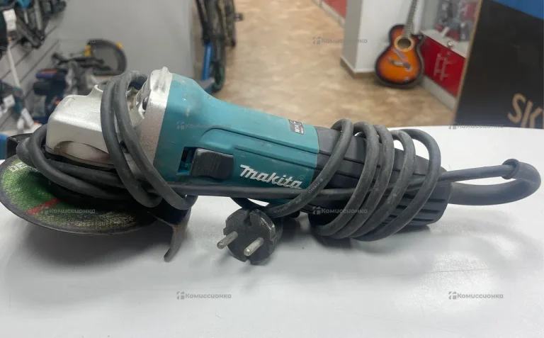 УШМ makita GA5030