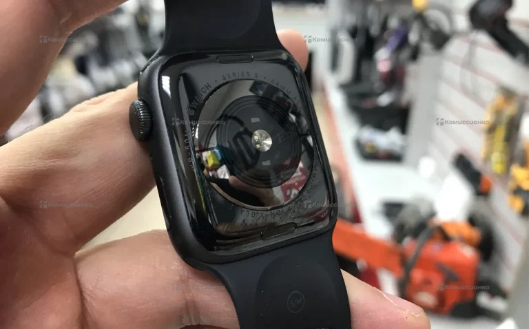 Часы  Apple Watch 5 44MM