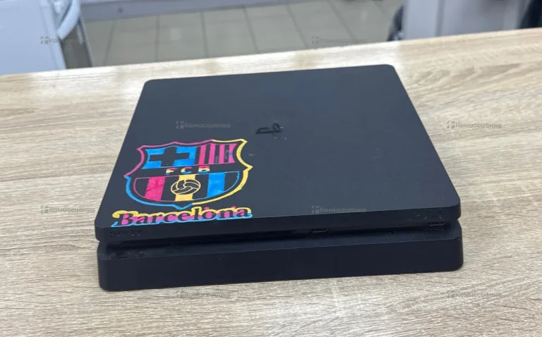 Приставка ps4 Slim 500gb