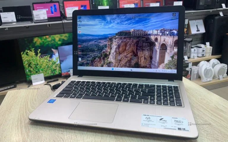 Ноутбук  Asus X540S