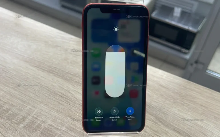 Apple iPhone 11 4/128 ГБ