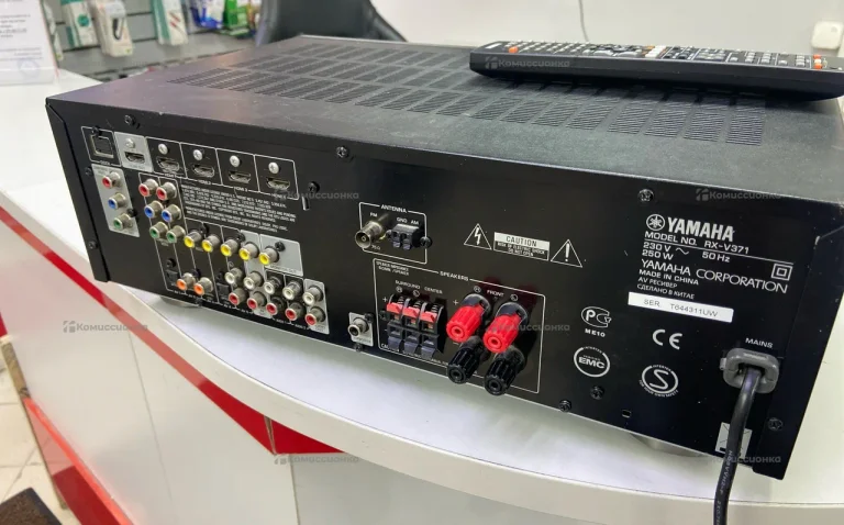Ресивер  Yamaha RX-V371