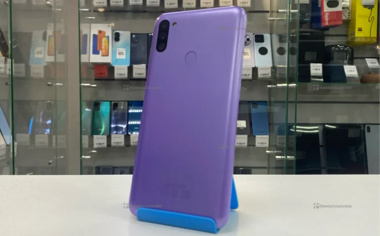 Samsung Galaxy M11 3/32 ГБ