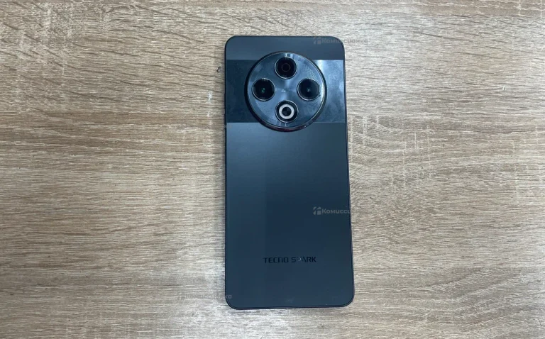 Tecno Spark 30 8/128 ГБ