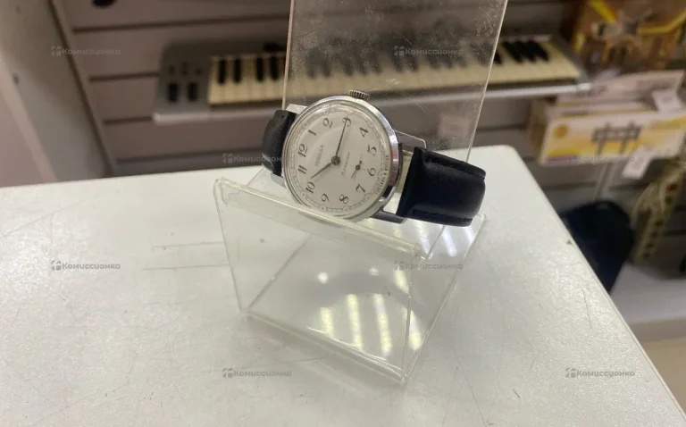 Часы Победа 10 камней