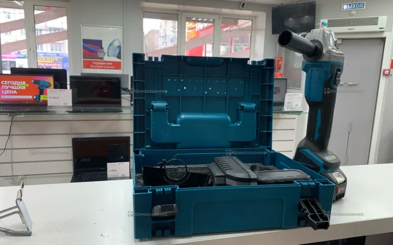 УШМ Makita GA9020 реплика