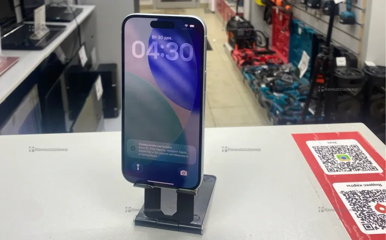 Apple iPhone 15 6/128 ГБ