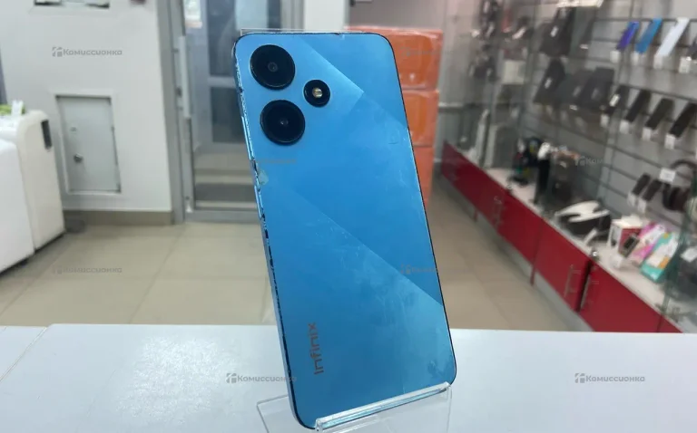 Infinix Hot 30i 8/128 ГБ