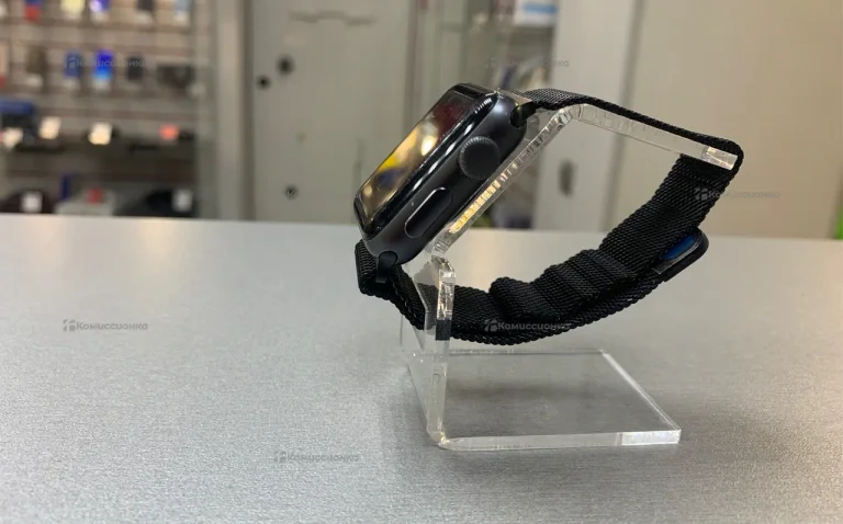 Часы  Apple Watch 3 38mm