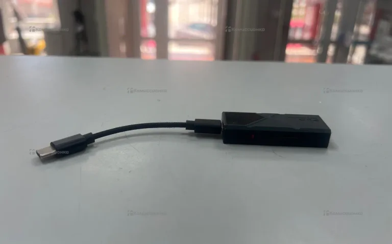 Портативный усилитель/ЦАП для наушников FIIO KA13