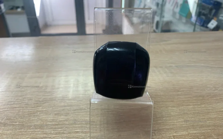 Наушники R05