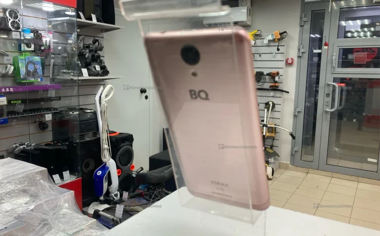BQ 5044 Strike LTE 1/8 ГБ