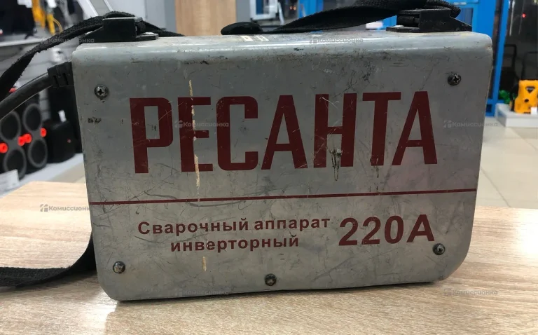 Сварочник Ресанта Саи-220А