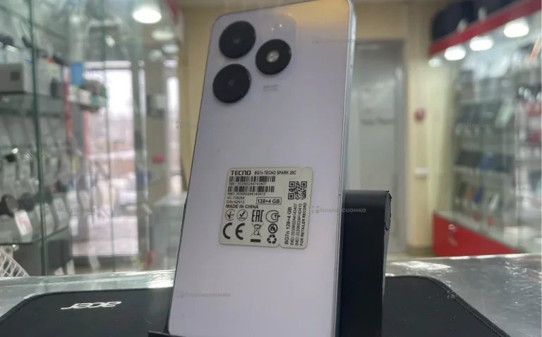 Tecno Spark 20C 4/128 ГБ