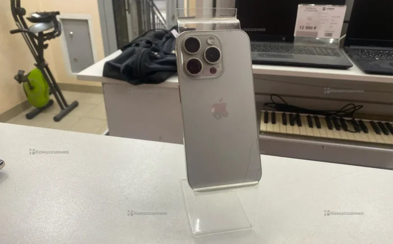 Apple iPhone 15 Pro 8/128 ГБ