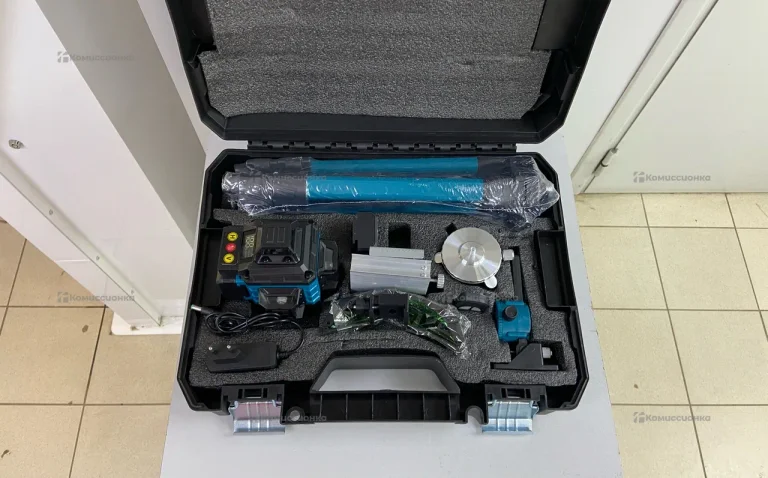Лазерный уровень Makita