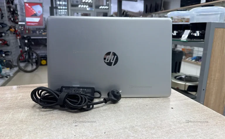 Ноутбук HP Laptop 15-da2xxx