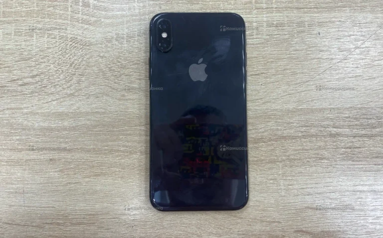 Apple iPhone X 3/64 ГБ