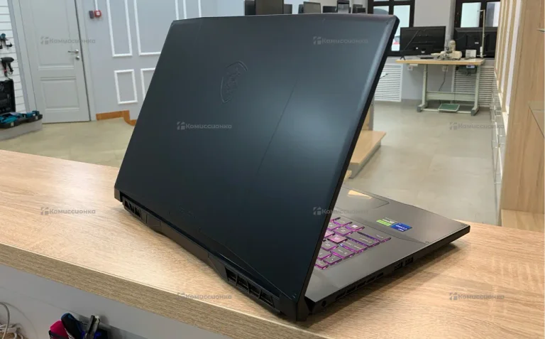 Ноутбук MSI Katana 17