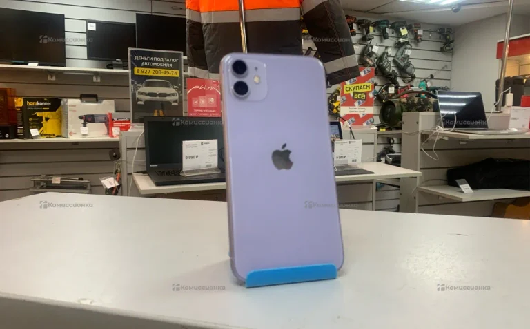 Apple iPhone 11 4/64 ГБ