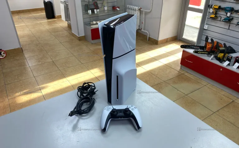 Приставка Sony plastetion 5 cfl-2000